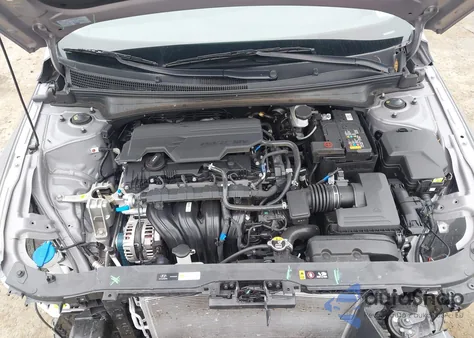 2025 Hyundai Elantra Sel Convenience z USA, uszkodzony, nr VIN KMHLS4DG5SU856195